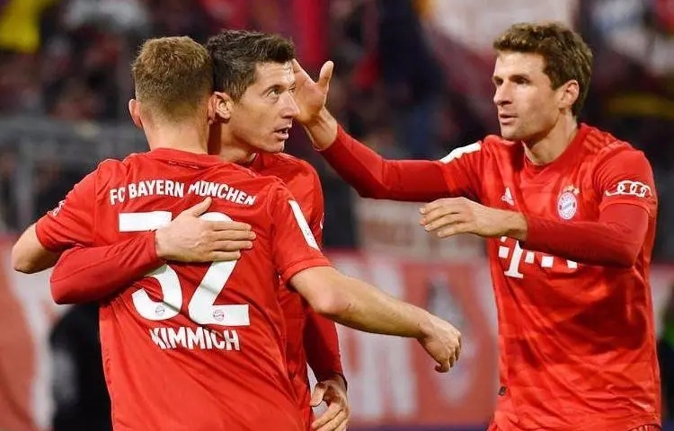 就目前来说世界排名第一的俱乐部是<a href=/zuqiuzhongguo/bayern/ target=_blank class=infotextkey>拜仁</a>