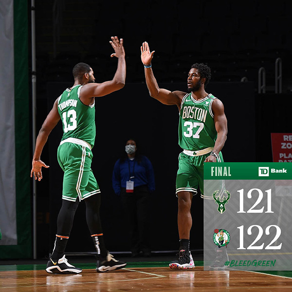 <a href=/lanqiuzhongguo/celtics/ target=_blank class=infotextkey>凯尔特人</a>122-121险胜<a href=/lanqiuzhongguo/bucks/ target=_blank class=infotextkey>雄鹿</a>